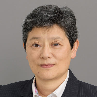 数理科学科<br>南　美穂子　教授<br>12:30～13:10　「ランダムな現象の数理と情報を取り出すための統計的モデリング」 