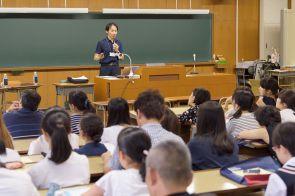 女子学生向け講演