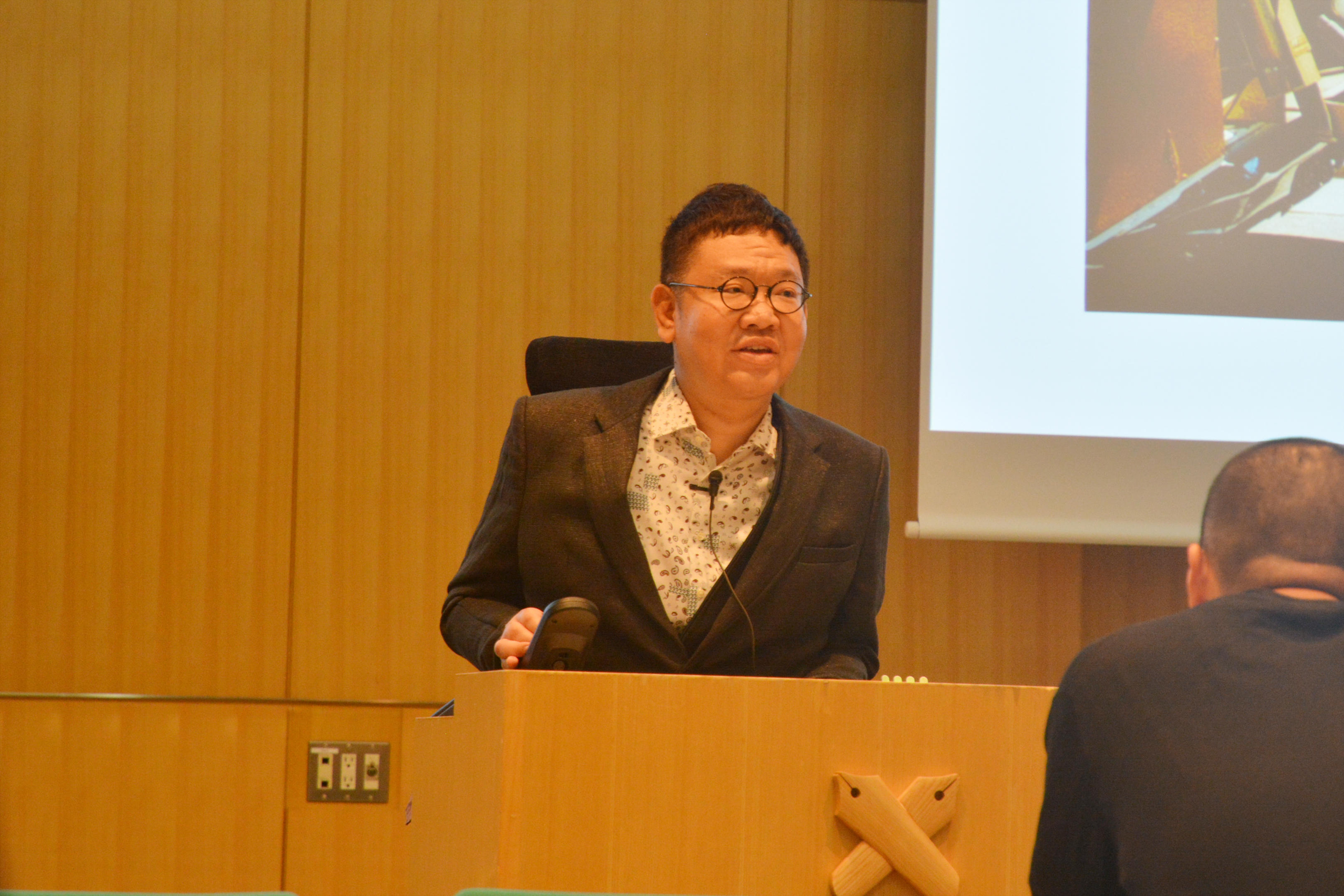 NPO法人日本バリアフリー協会代表理事 貝谷 嘉洋 氏による特別講演『サイバスロンは黒船？――日本の電動車いすにとって』